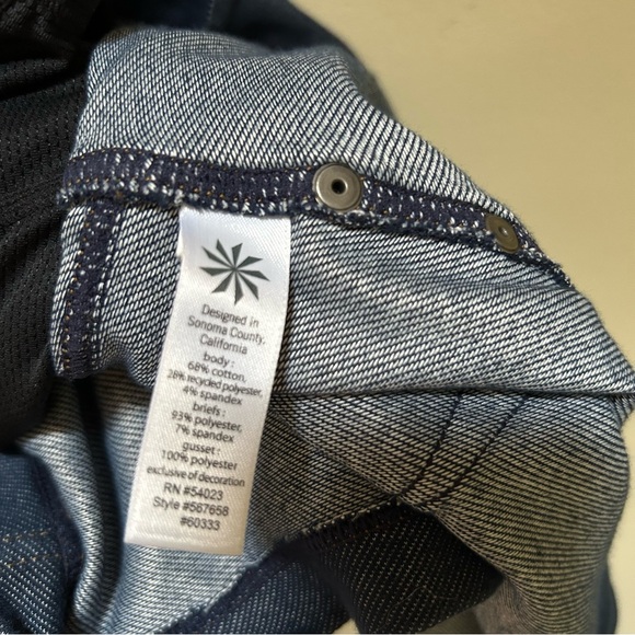 Athleta ~ Stretch Knit Bettona Classic Skort Skirt size XS in Indigo Denim - Picture 9 of 16